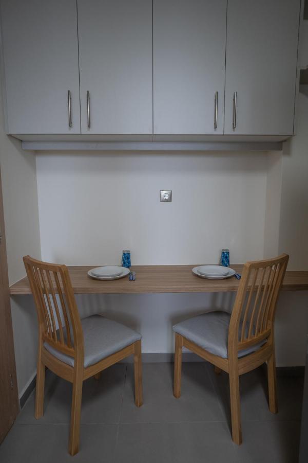 Max Blue Apartment, A Like No Other Apartment Piräus