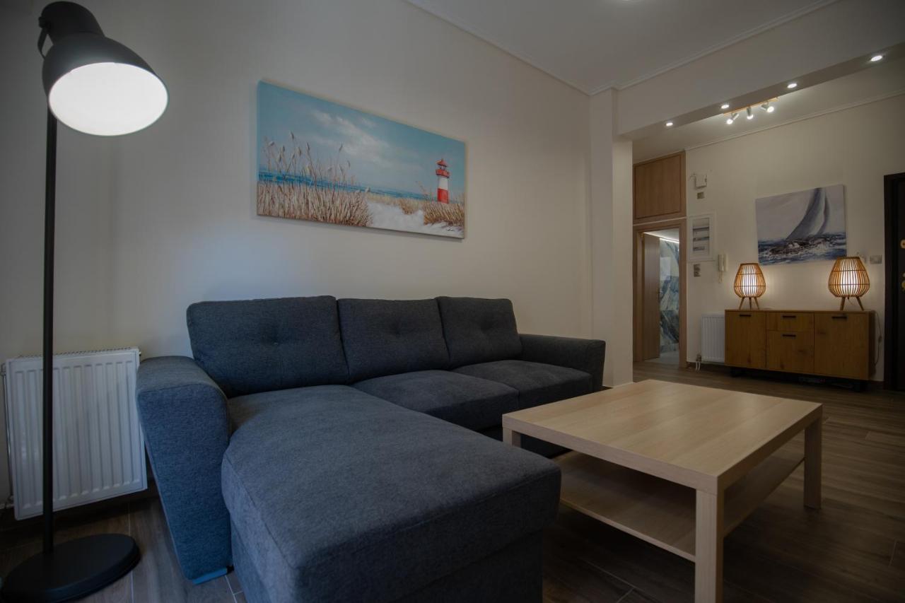 Apartment Max Blue Apartment, A Like No Other Piraeus